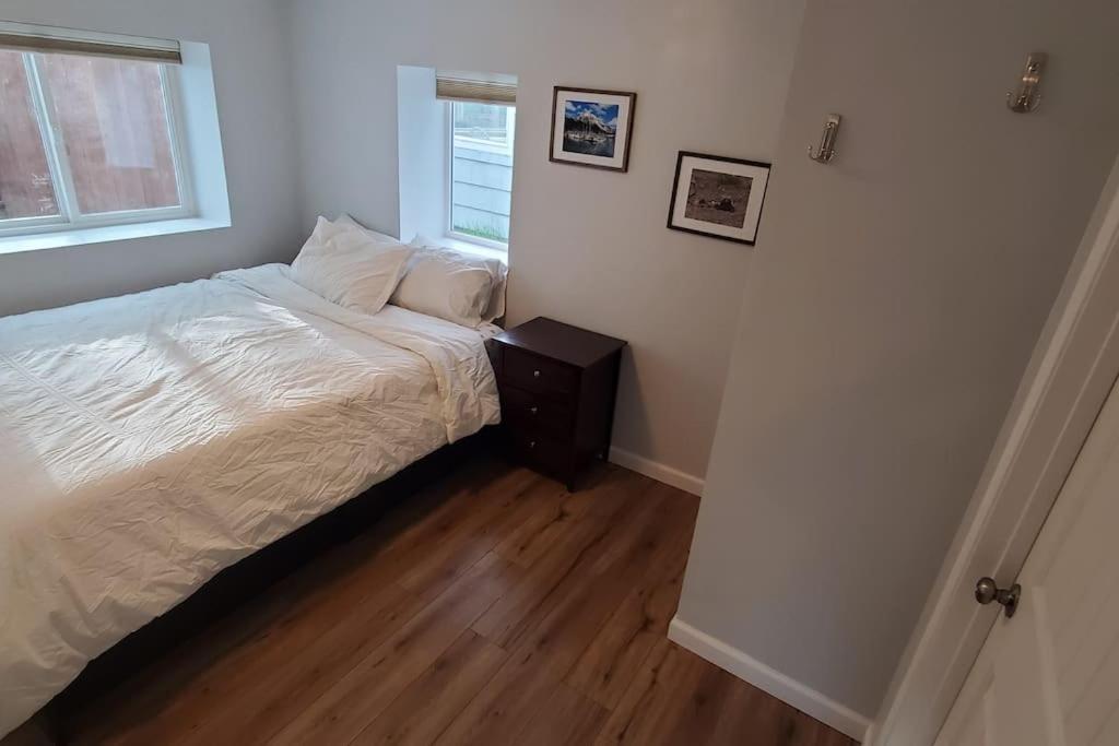 Luxury Dt Cottage - Free Parking - Self Check-In Анкоридж Екстер'єр фото