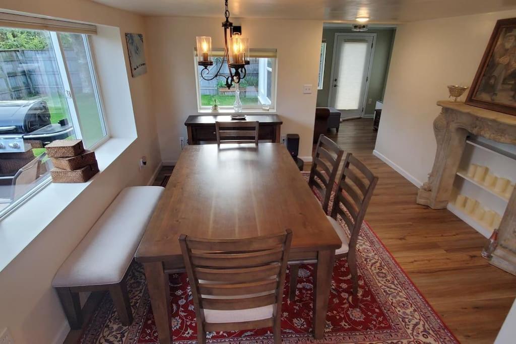 Luxury Dt Cottage - Free Parking - Self Check-In Анкоридж Екстер'єр фото